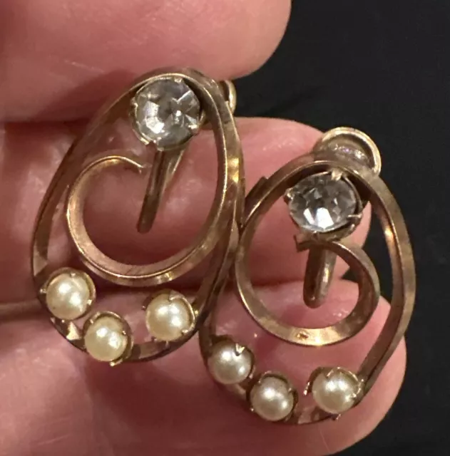 Vintage 12K Gold Filled and Cultured Pearl Clip on Earrings RARE & Unique