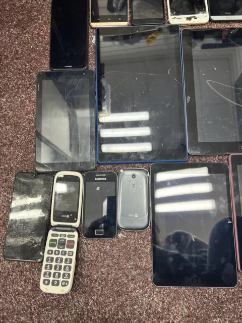 Joblot Mixed Tablets Mobile Phones iPad Samsung Android - Spares & Repairs 2