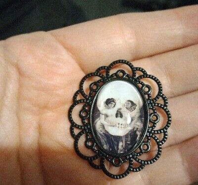 Small Skull Illusion Glass Cameo Brooch  Pin Halloween