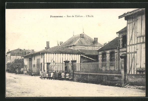 CPA Possesse, Rue de Chalons, L'Ecole