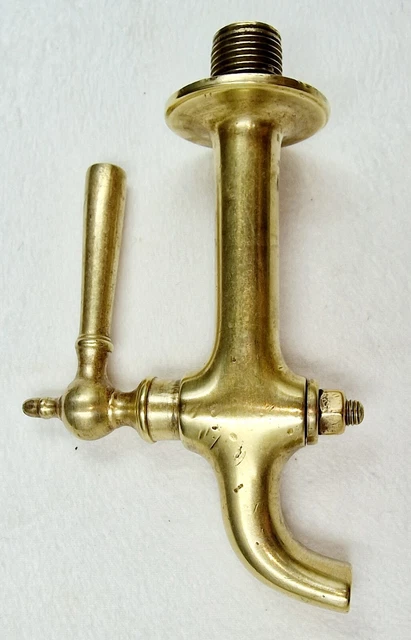 *Ancien Robinet  en laiton