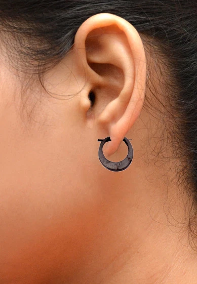 A Pair of Black Natural Wood USA African Tribal Coconut Wooden Earrings EAR373