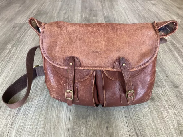 Barbour steve online mcqueen bag