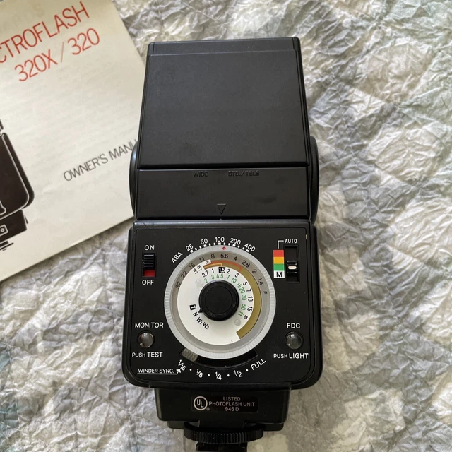 Minolta Auto 320X Black Shoe Mount Electroflash for Konica Minolta Film Camera 3