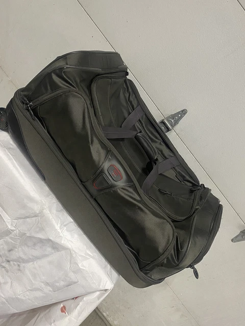 Tumi Tech Grey Wheeled Split Duffle Bag Rolling ￼Large Luggage 30" 5553GRH Mint
