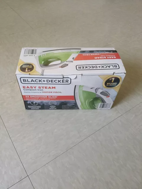 Black+decker Easy Steam IR02V Compact Iron - Green