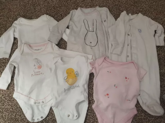 Baby Girls Upto 1 Month Vest Sleepsuits Babygrows Bundle 0-1 month