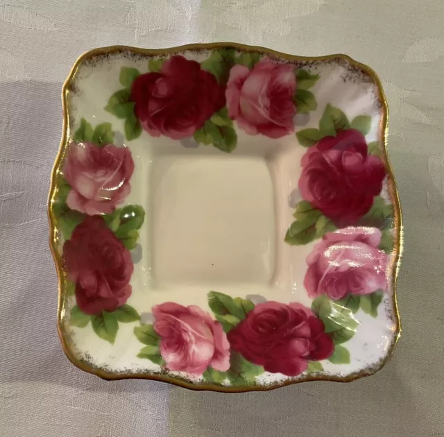 Vintage Royal Albert “Old English Rose” Square Butter/Jam Dish.Made In England💐