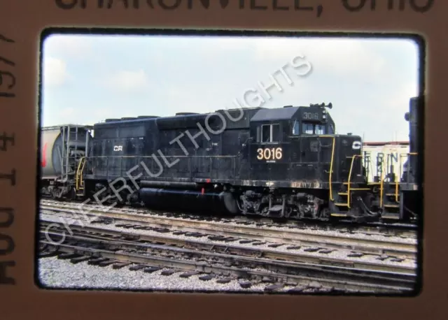 Original '77 Kodachrome Slide CR Conrail 3016 GP40   Sharonville, OH     36O50