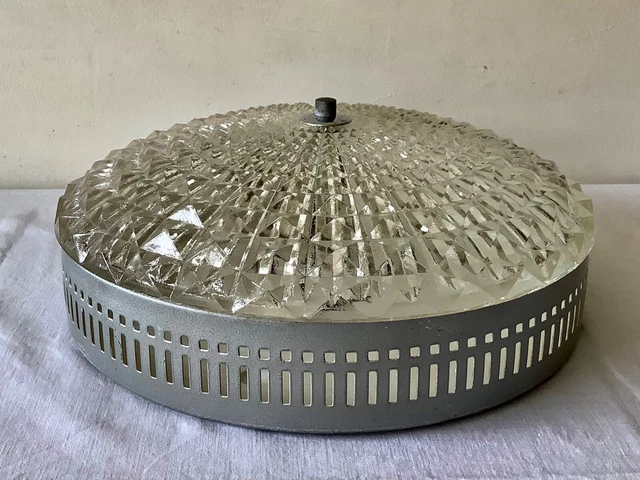 Ancien PLAFONNIER ou APPLIQUE Vintage en VERRE MOULÉ & METAL ARGENTÉ 10