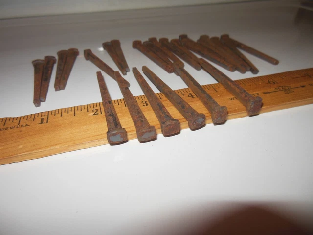 25 Square NAILS Rustic Vintage 2 1/2” Steel Cut Standard Large Heavy Duty NOS 2