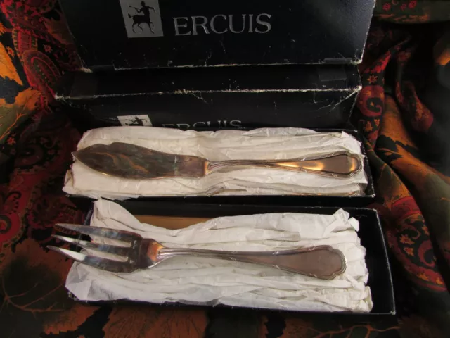 ancienne menagere a poisson ERCUIS ST LXVI metal argenté couteau fourchette x12