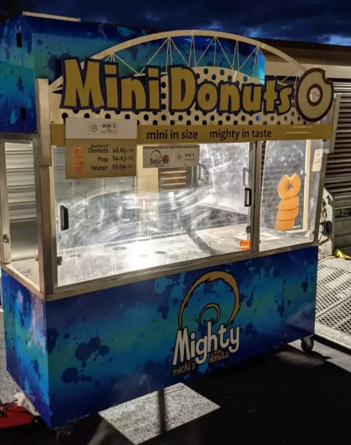 Belshaw Insider + Mark II Donut Robot Concession Cart w/ Filter and Fire System