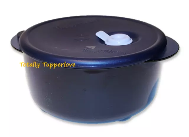 Tupperware Vent N Serve Medium Round 3.5 Cup Capacity Indigo Nocturna Blue NEW