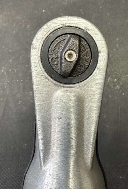 Snap On Far25A 1/4-Inch Drive Air Ratchet Works Great! 2
