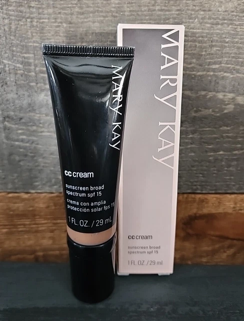Corrector Mary Kay CC Crema Protector Solar FPS 15 1 Fl Oz - Muy Profundo AH16 - Nuevo