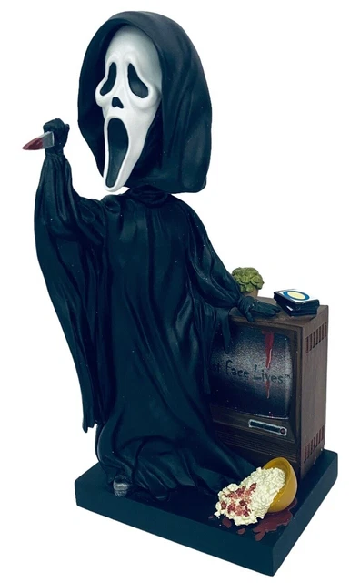 Royal Bobbles SCREAM GHOST FACE BOBBLEHEAD HOT TOPIC EXCLUSIVE Halloween 2021 2