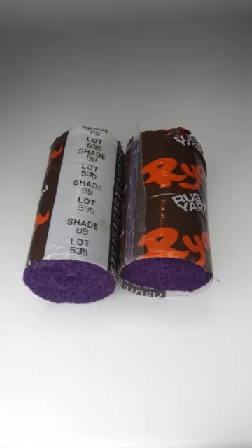 ⭐Lote de dos hilos de alfombra Sirdar Rya de 4 pulgadas púrpura lote 535 tono 69. (F5)
