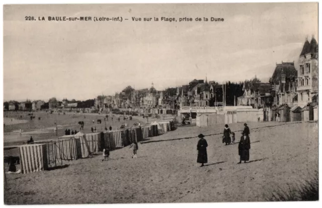 CPA 44 - LA BAULE (Loire Atlantique) - 226. Vue sur la plage, prise de la dune