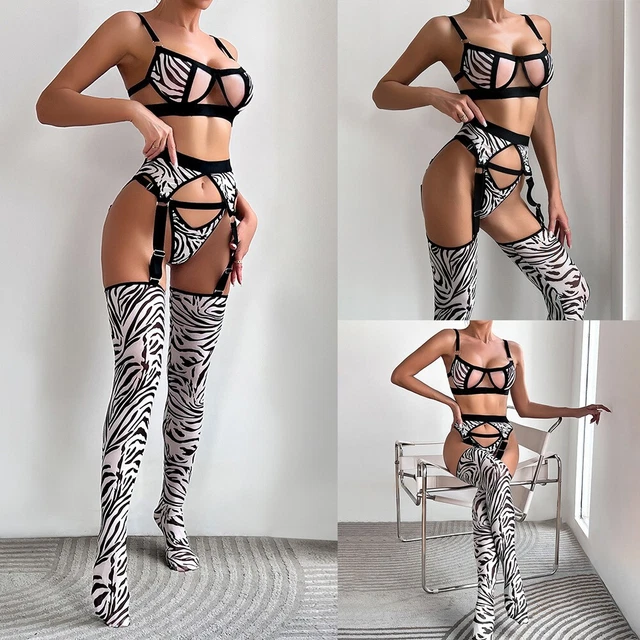 {"Moda""} {"Kit biancheria intima":"Kit biancheria intima""} sexy e affascinante