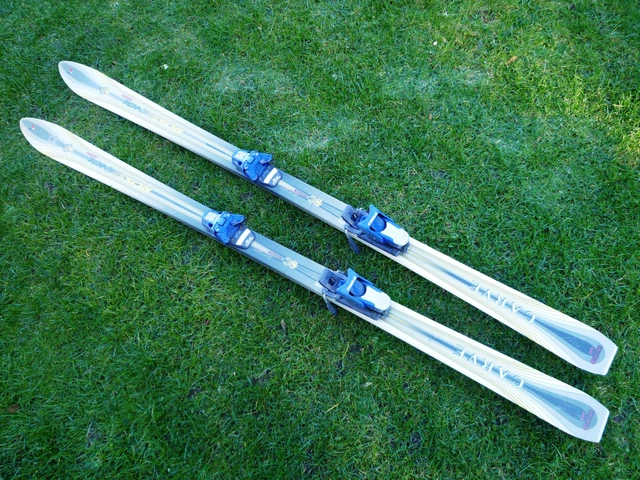 Alpinski Abfahrt Ski Carving Carve rossignol mit Bindung 175 lang