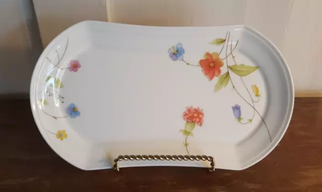 Mikasa JUST FLOWERS 9” x 5" Platter Butter Dish Tray Bone China A4-182