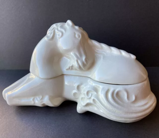 VINTAGE Sleeping Unicorn Horse White Ceramic Trinket Dish Figurine Takahashi(?)