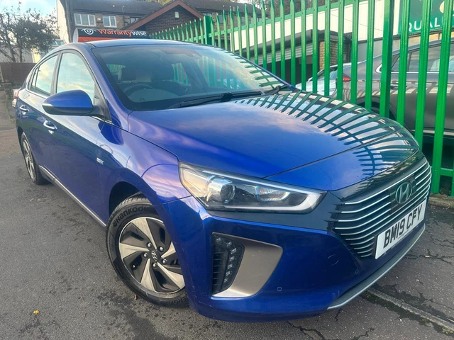 2019 hyundai ioniq 1.6 GDi Hybrid Premium SE 5dr DCT blue,, leather seats