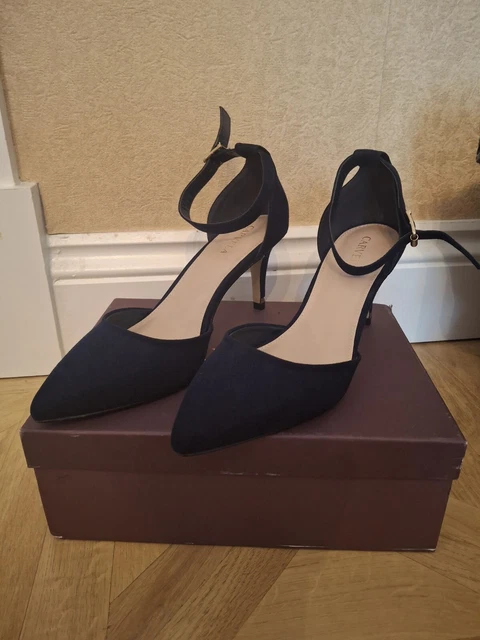 Carvela kixx on sale