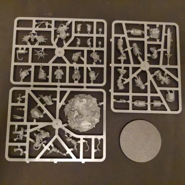 Space Marines Roboute Guilliman Warhammer 40k Lord Commander Imeprium Sprue Base