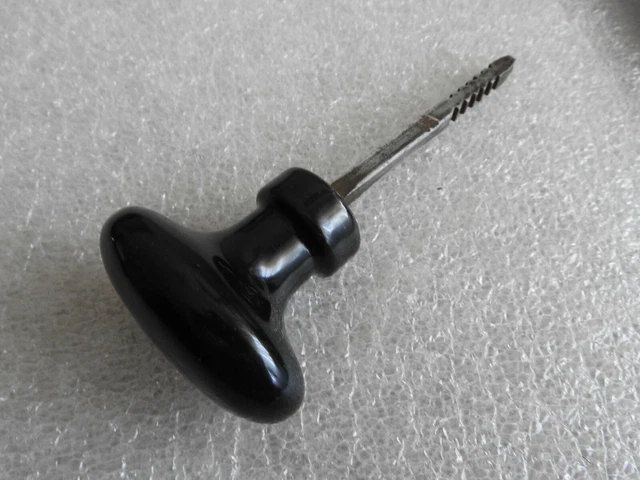 ANCIENNE POIGNEE DE PORTAIL PORTE EN PORCELAINE NOIRE SERRURE