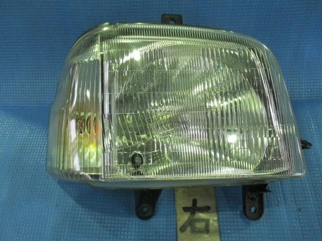 DAIHATSU Hijet 2003 LE-S210V Faro destro 8111097507000 [usato] [PA25793454]