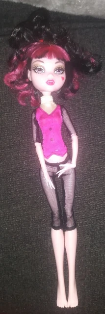 Monster High Draculaura WELCOME TO MONSTER HIGH - POPSTAR FANG GHOULS  Doll