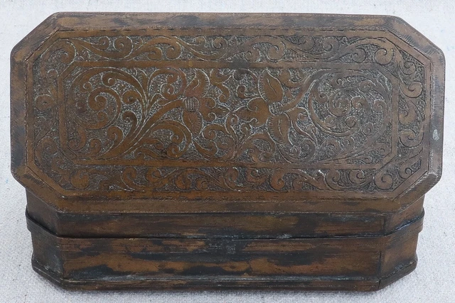 Antique Indonesian Floral Engraved Brass Bronze Betel Nut Box Octagonal Shape