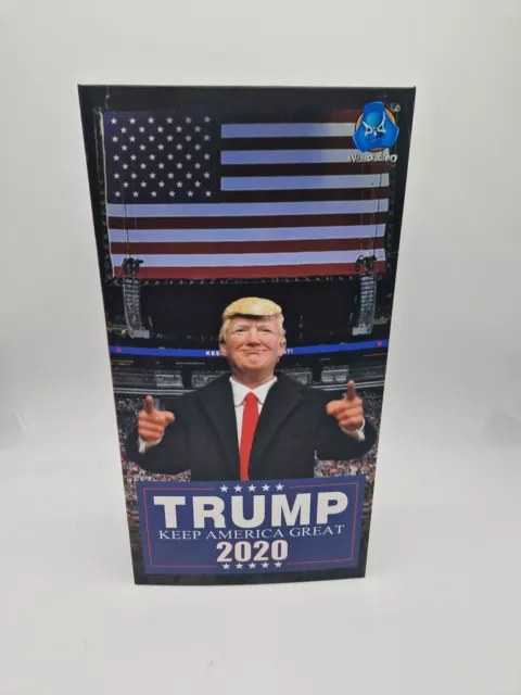 Donald Trump DID Toys 1/6 scale con diorama