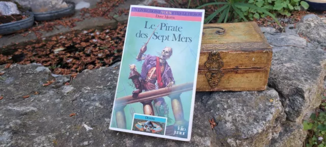 livre dont vous êtes le héros " le pirate des septs mers ' 1994