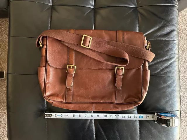 Fossil Mens Rich Brown Leather Messenger Satchel Crossbody Strap Bag