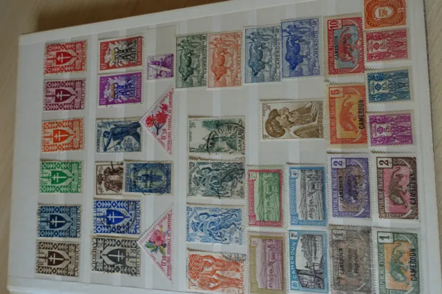Verkaufe großes Lot alte Briefmarken aus Afrika, viel Klassik - wenig Moderne