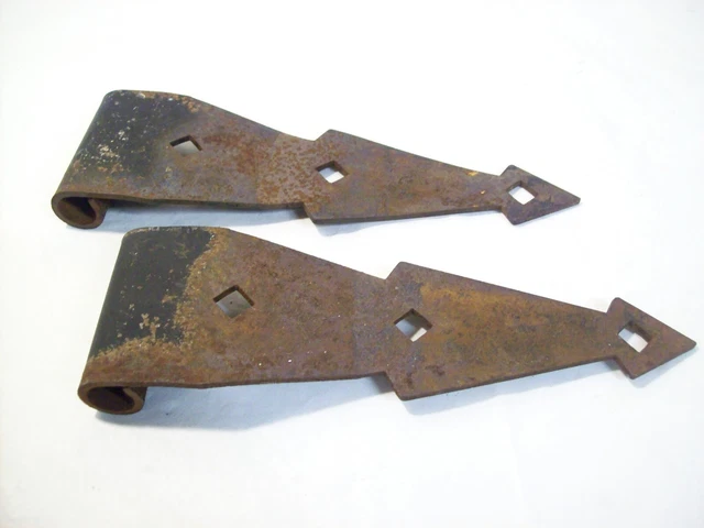 2 Antique Farm Barn Door Gate Iron Strap Hinges Steampunk Rustic Primitive Rusty