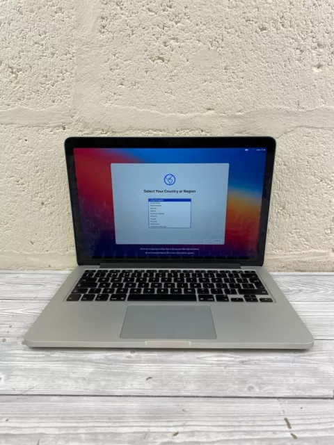 Apple MacBook Pro 13,3" metà 2014 - Core i5 2,6 GHz - 8 GB DDR3 - 256 GB unità di memoria a stato solido