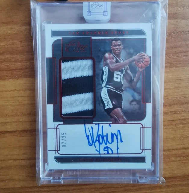 David Robinson NBA Basketball Insert Cards. Auto/patch panini one and one / 25