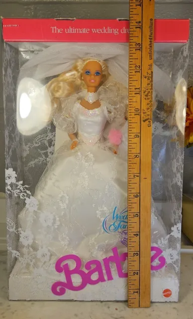 Mattel Toys R Us 1989 Wedding Fantasy Barbie Doll NRFB Made In China 3
