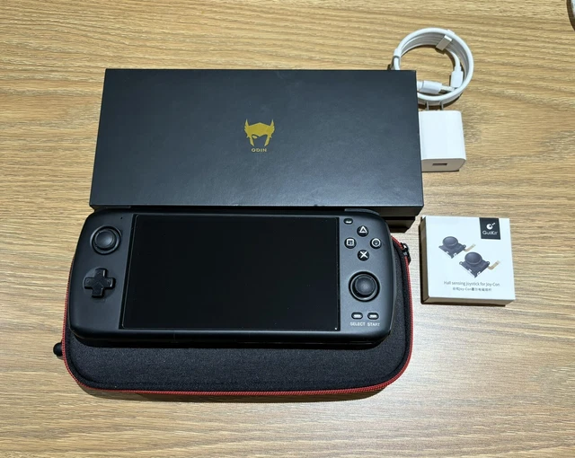 AYN ODIN PRO | 256gb | 8GB RAM | Hall Effect Joysticks | Complete 
