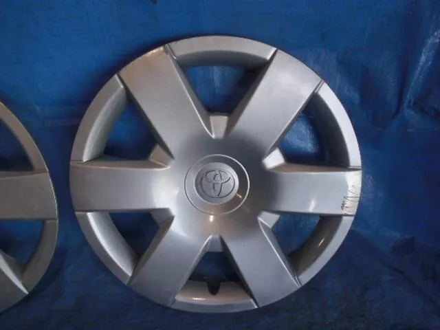TOYOTA Hiace 2007 KR-KDH225K Wheel Cover [Used] [PA81913467]