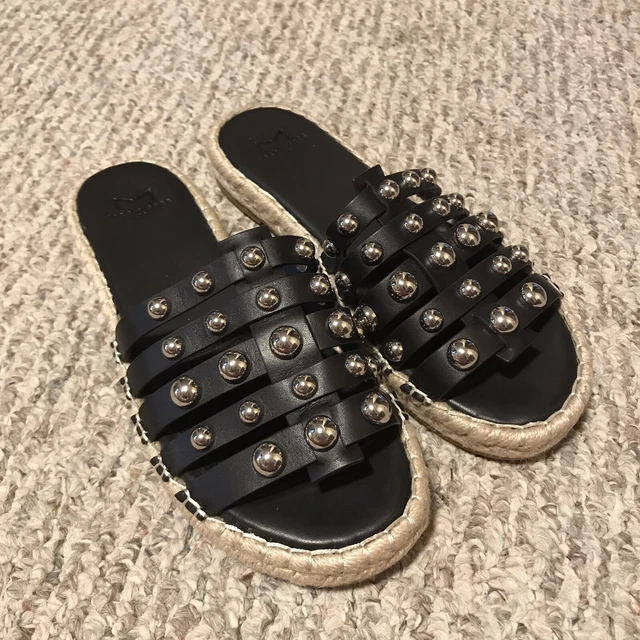 Marc Fisher Black Sandals Silver Round Studs Studded Metallic Size 7 unworn