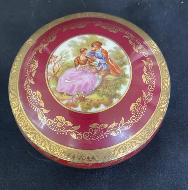 BOITE A BIJOUX BONBONNIERE en porcelaine de Limoges/5443V7