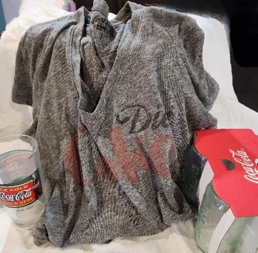 New Coca Cola Can Shape Set of 4 Glasses Embossed, Diet Coke Tshirt & 1 Glass