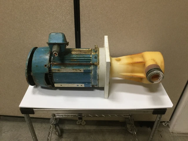 Penguin P-5B Vertical Pump & Motor, 172GPM, 5HP, 208-230/460V, 122' Head