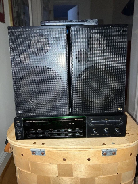NAKAMICHI R-1 AM/FM STEREO RECEIVER w/ Speakers & Remote NAKAMICHI R-1 AM/FM STEREO RECEIVER w/ Speakers & Remote