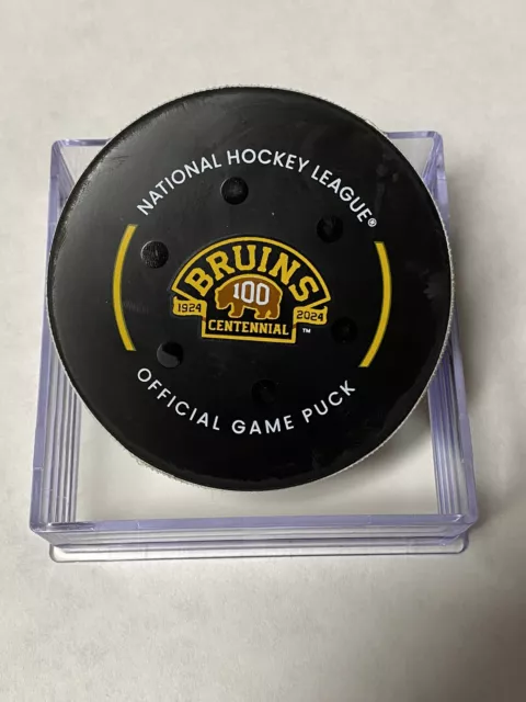 Kris Letang Pittsburgh Penguins Game Used Goal Puck Sidney Crosby Assist